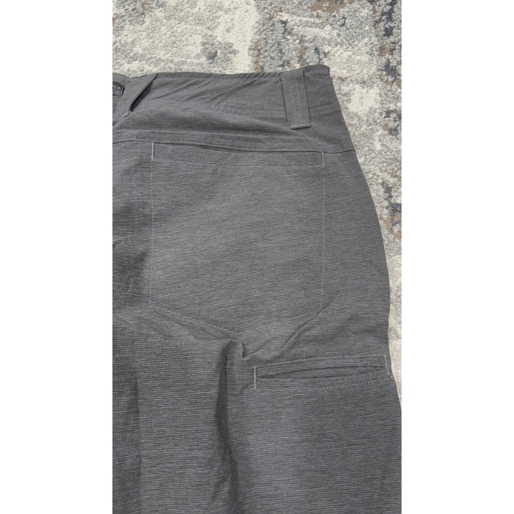 Born Primitive Traverse Pant Falcon Grey Mens 32x30 Technical Hiking Stretch New - Picture 9 of 11